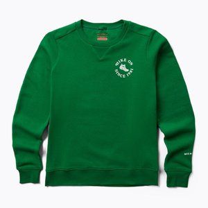 NEW with tag  Women's Graphic Fleece Sweater